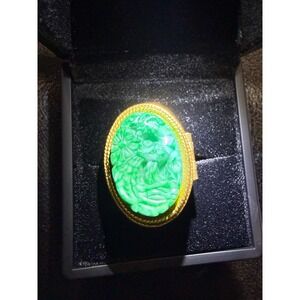 Avon Gold Tone Locket Ring Oval Carved Jade Style‎ Stone Statement